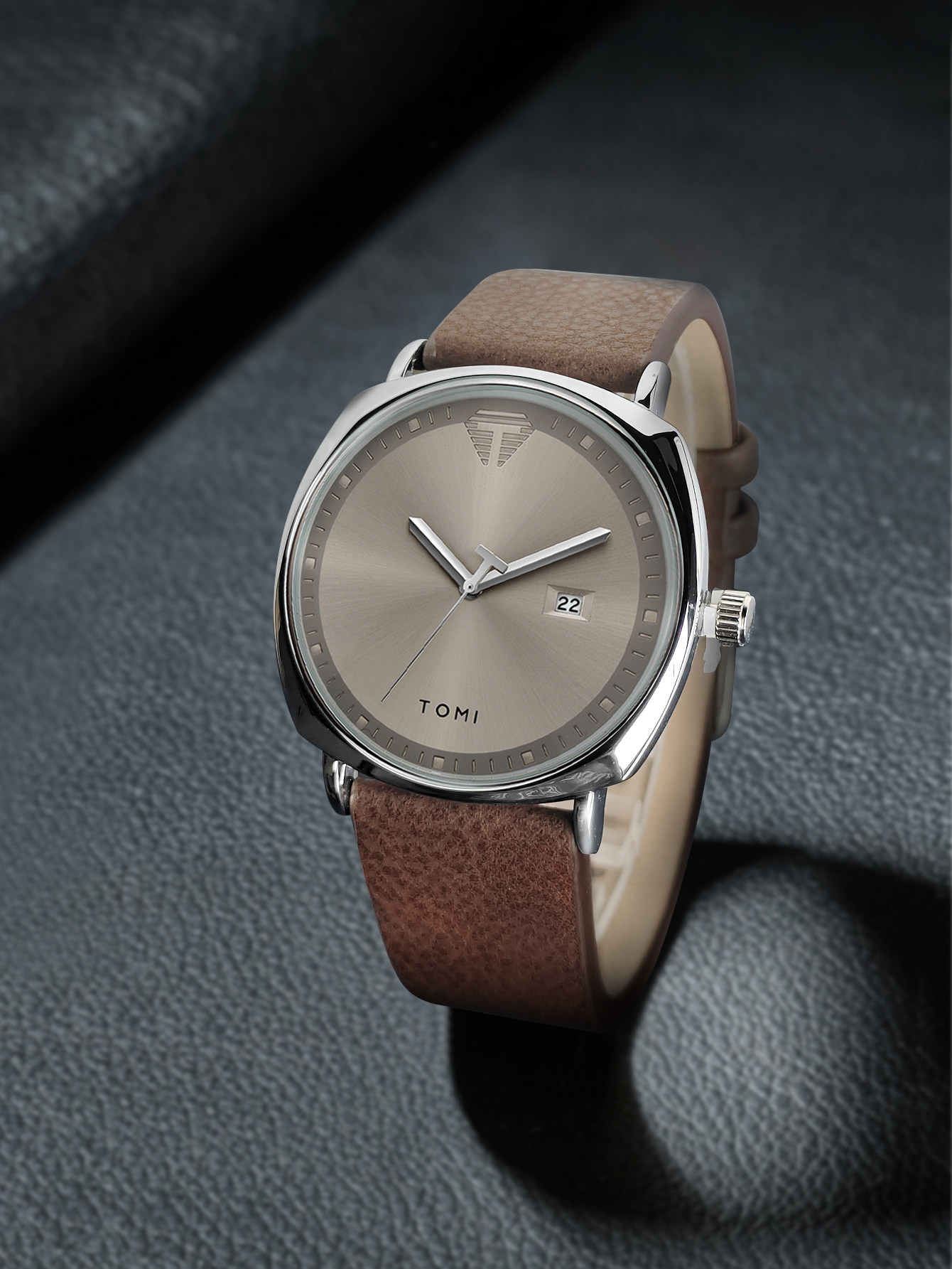 TOMI Calendar Simple Men's Quartz New Leisure Trend Student Waterproof Large Dial Movement Mirror Face Watch_voghion.com