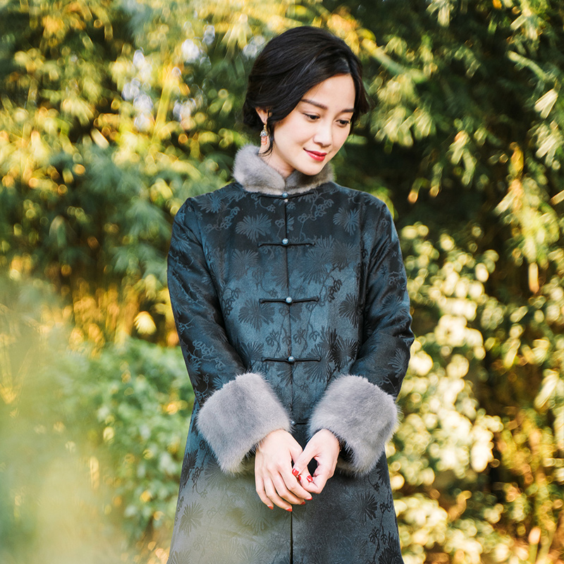 Zhu's original new cotton - dressed female mink collar warm coat with heavy satin - framed clouds
