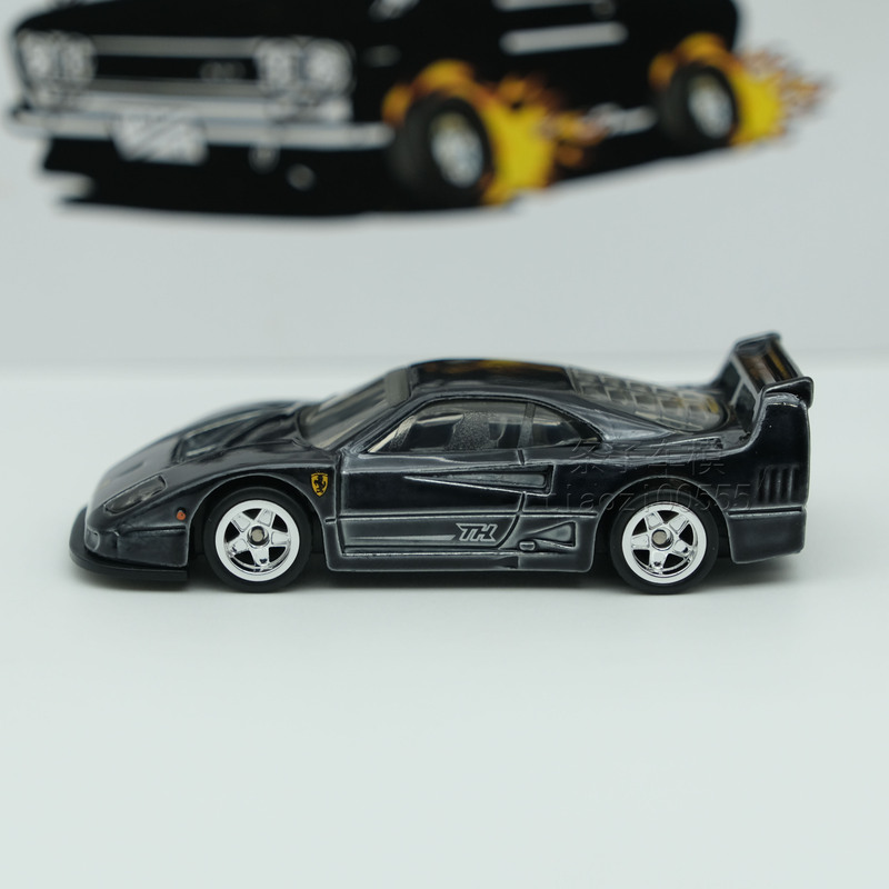 Striped Car Model Hot Wheels Super Treasure Ferrari F40 Super Treasure Ferrari Car Model