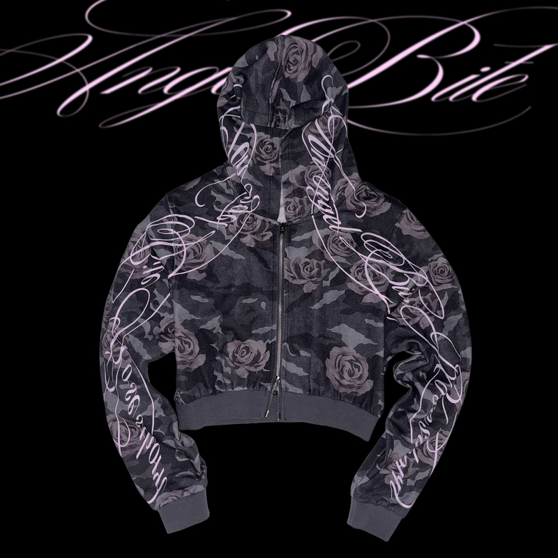 [Marumaru Angelbite] Loose-Fitting Rose Camouflage Denim Pink Printed Short Jacket Sun Protection Clothing