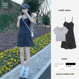 Маленькая девочка с маленьким кузовам повседневным платьем для черного серьги в стиле кампуса с цветочным платьем подвески 𫔮 Летнее наряд с двумя частями