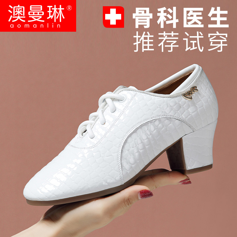 Ao Manlin's new dance shoes body training teacher special shoes leather white middle heel thick heel deep mouth single shoes women