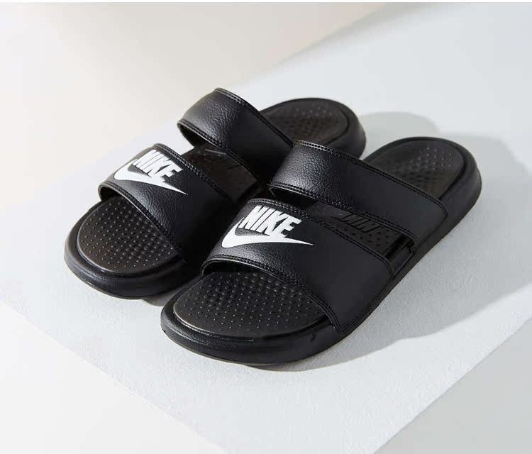 Nike NIKE BENASSI DUO ULTRA SLIDE Đôi quai thể thao nữ 819717-010 - Dép thể thao dép zara