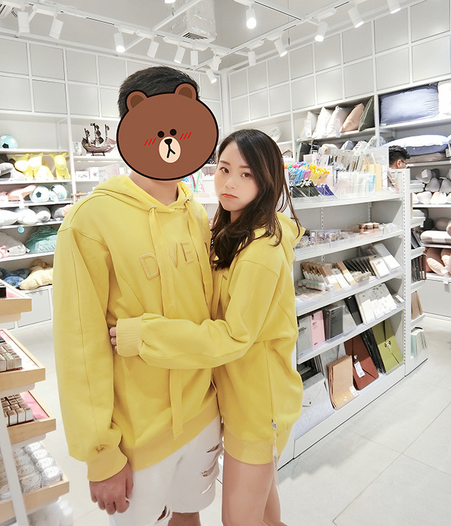 Quần áo mùa thu cha mẹ 2018 gia đình mới gồm bốn chữ thêu áo len trùm đầu cho bé sơ sinh váy nữ thủy triều cộng với nhung váy trẻ em