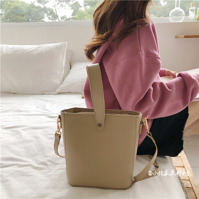 Hàn Quốc siêu lửa mùa hè mới đơn giản túi xách di động hoang dã giản dị vai retro đeo túi nhỏ thủy triều - Túi xách nữ túi xách nữ hàng hiệu dior