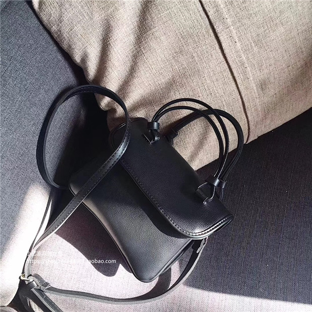 Túi xách 2019 mới mùa hè phiên bản Hàn Quốc của túi xách trên túi xách nữ mới hoang dã Messenger nhỏ đa vai nhỏ vuông vuông - Túi xách nữ túi xách nữ giá rẻ