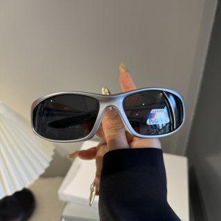 Y2K骑行防风运动眼睛男潮户外徒步登山银色夜视墨镜女偏光太阳镜