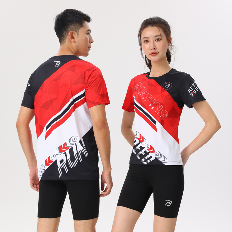 夏日运动新宠：天龙速干短袖引领健身体验升级