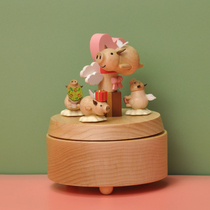 jeancard music box flying days piggy Taiwan woody rotating eight-soundbox to send girl girl birthday wedding gift