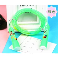 Зеленая светящаяся скакалка