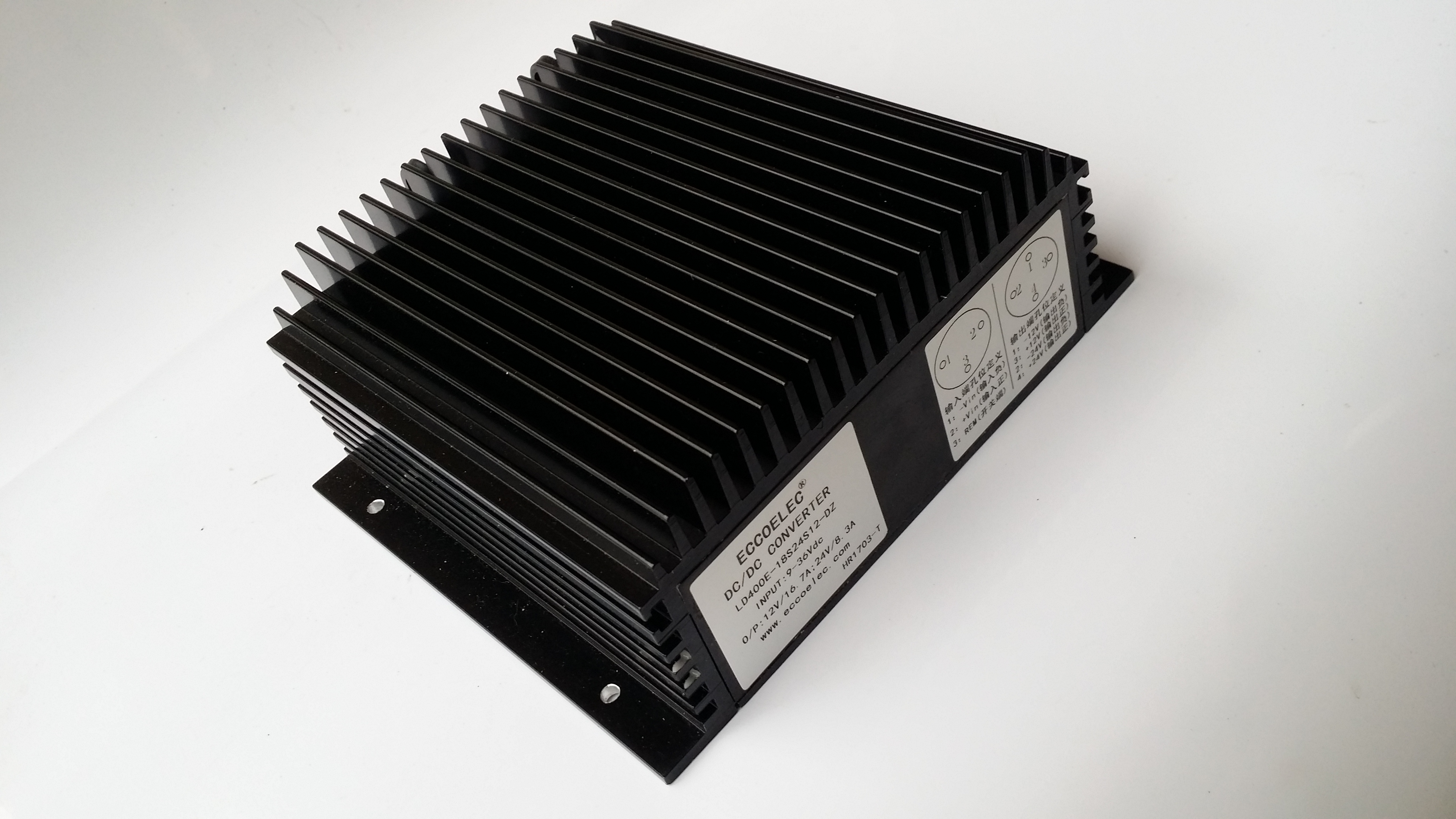 LD300E-18S24S12-DZ DCDC power module waterproof aviation plug-in power non-standard custom