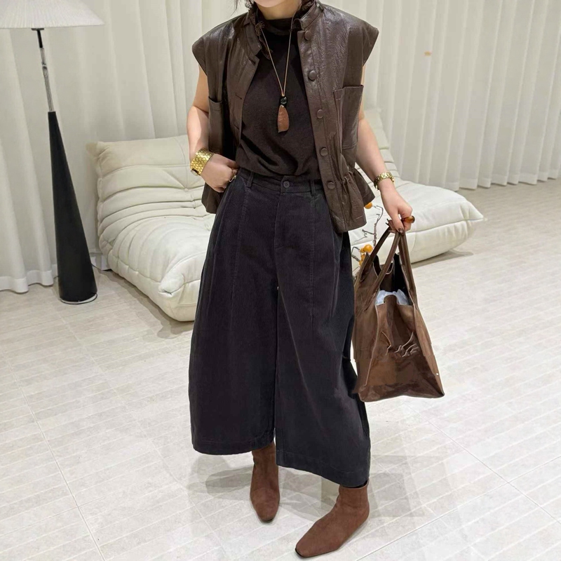 Vintage Corduroy Casual Cropped Wide-Leg Pants for Women, New Autumn European Style Versatile Straight-Leg Nine-Point Pants