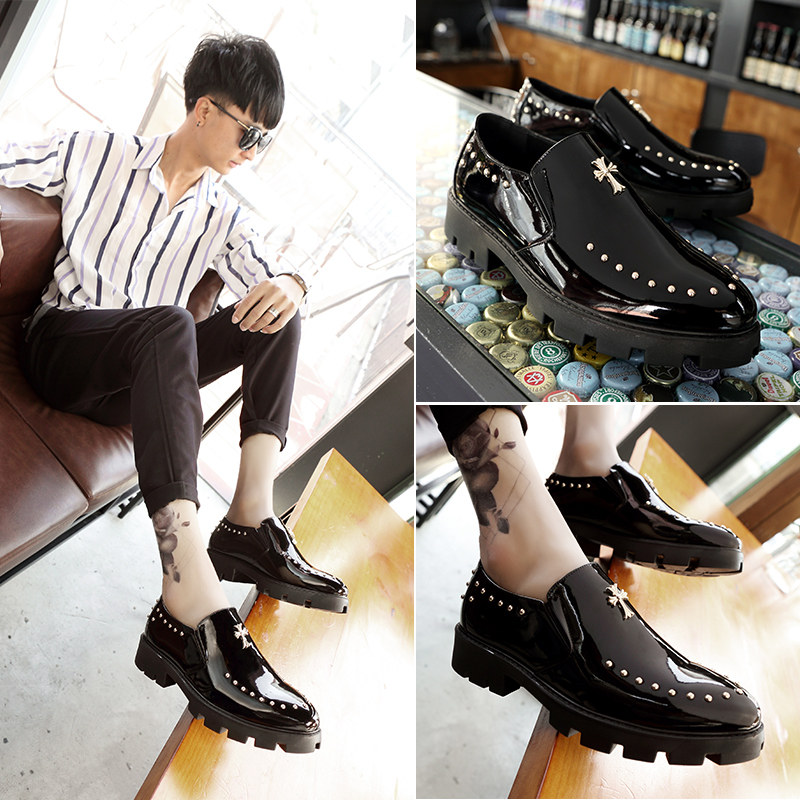 Pointy leather shoes Men's Inn trendy nightclub Personality Rivets Leather Shoes Hair Stylist Bright Leather Heightening Leather Shoes Thick bottom men's shoes