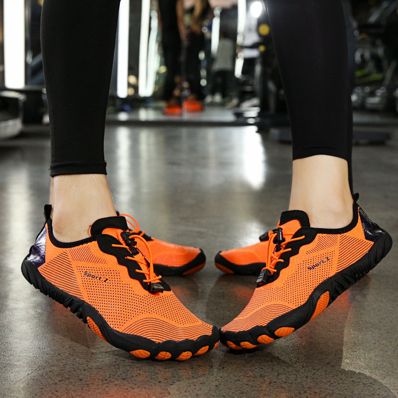 2022 new gym gym sneakers men's indoor running shoes Trampoline Trampoline Shoes Fitness Car Treadmill Shoes Women