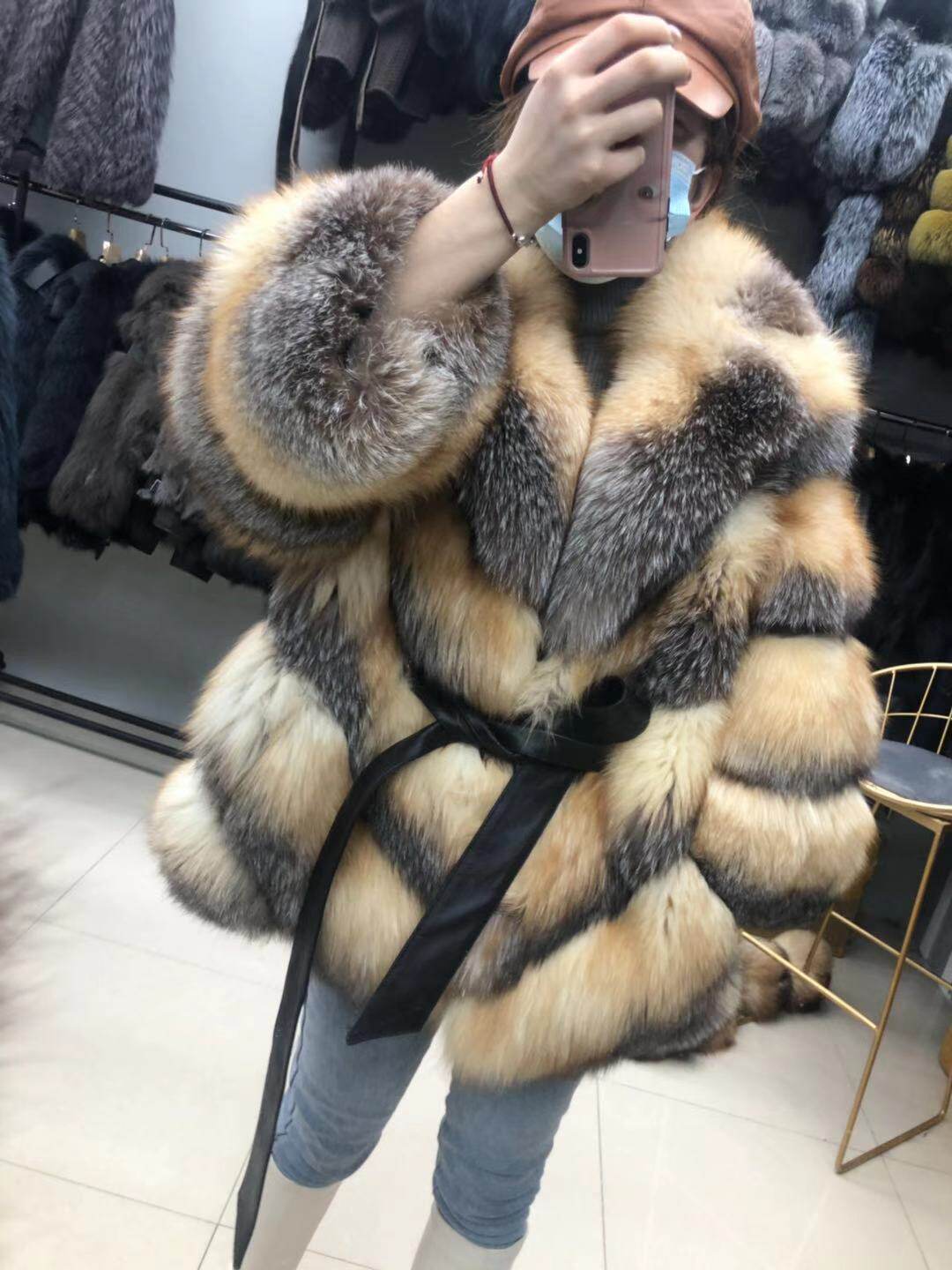 Imported Jindao Fox Whole Leather Women's Suit Collar Fox Fur Jacket, Dropped Shoulder Sleeves, Slim Belt, Diagonal Middle Style, Warmth