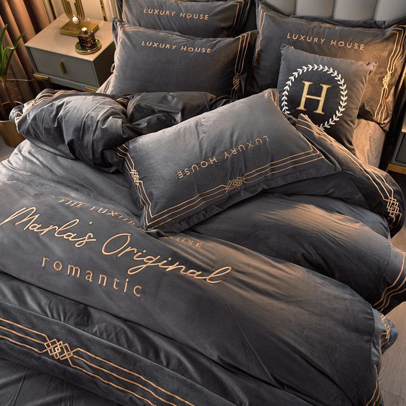 Winter Livelt Four Piece Short Plullitude Nordic Light Luxury Heavy Coral Valvet Cover Flander Double-Side Anti-Static