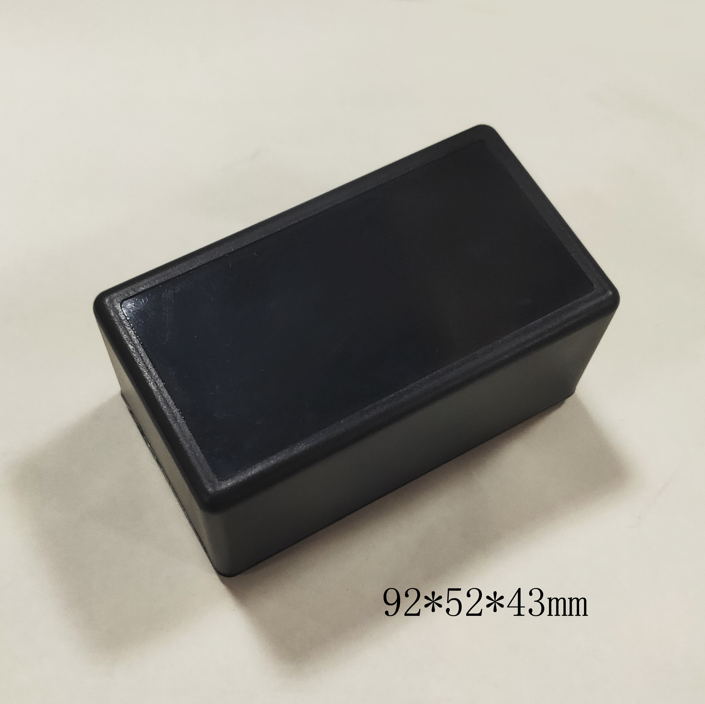 92 * 52 * 43mm buckle type plastic case shell Small box black junction box housing Host shell Casing Pouring Glue Case