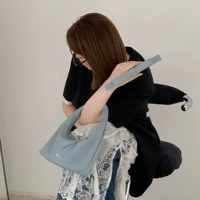 Светлый джинсовый синий