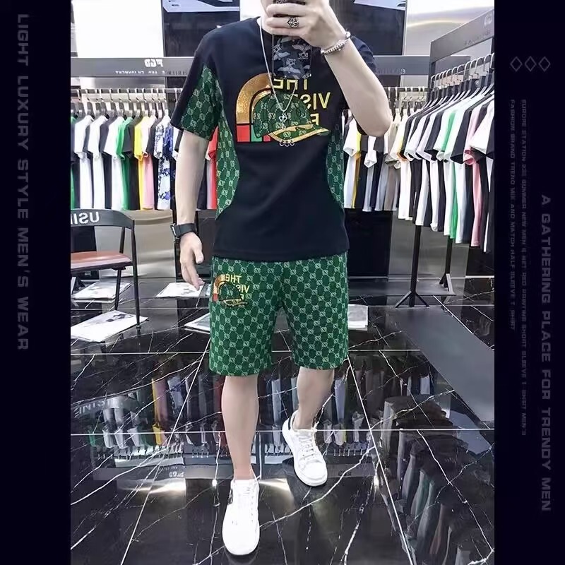 European Short-Sleeved T-Shirt Suit Men's Summer Trendyy Handsome Hot Diamond Half-Sleeved T-Shirt Casual Summer Fashion Brand Two-Piece Set European Short-Sleeved T-Shirt Suit Men's Summer Trendyy Handsome Hot Diamond Half-Sleeved T-Shirt Casual Summer Fashion Brand Two-Piece Set