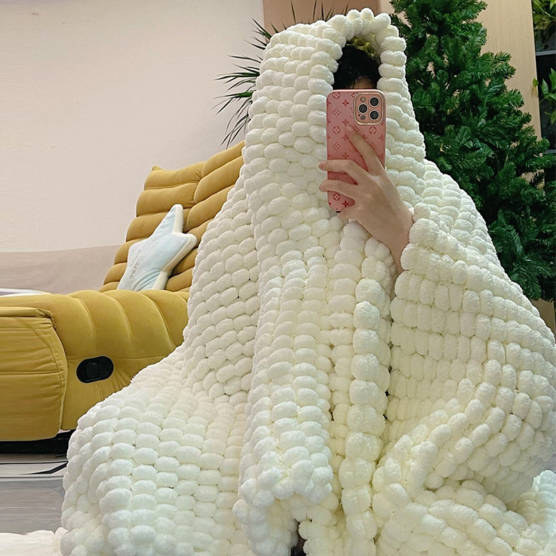 Blanket Hand-Knitted with Large Yarn Balls DIY Material Kit Crochet Air Conditioner Cover Blanket Thick Yarn to Pass the Time Blanket Hand-Knitted with Large Yarn Balls DIY Material Kit Crochet Air Conditioner Cover Blanket Thick Yarn to Pass the Time