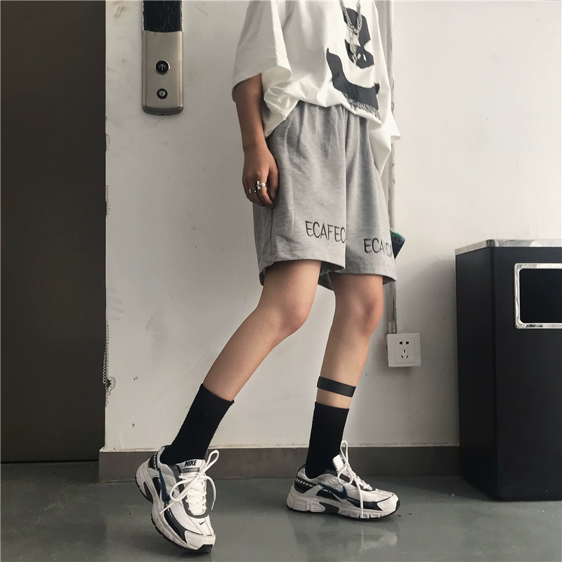 Summer ins couple quần short thể thao nam và nữ lỏng lẻo Phiên bản Hàn Quốc Harajuku bf gió hip-hop hoang dã quần năm điểm phụ nữ - Quần short