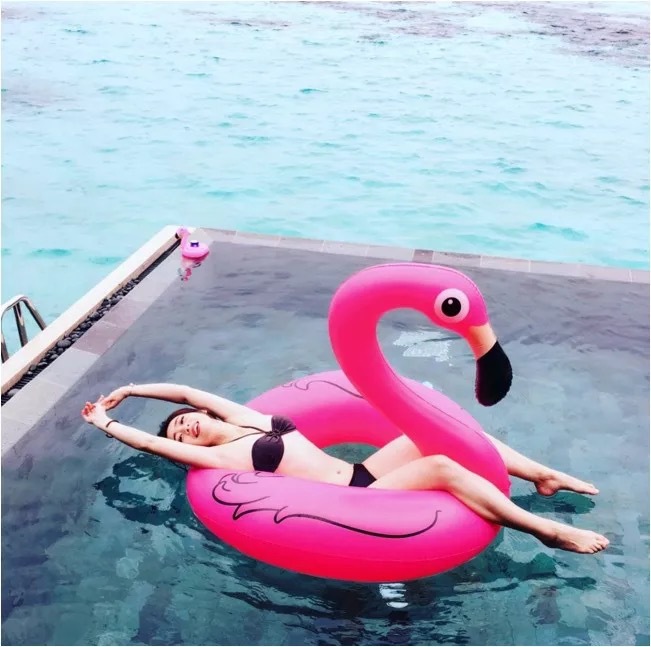 Bơi vòng phao cứu sinh inflatable flamingo công viên nước nguồn cung cấp hàng nổi PVC ghế bơm hơi phao đeo cổ cho bé