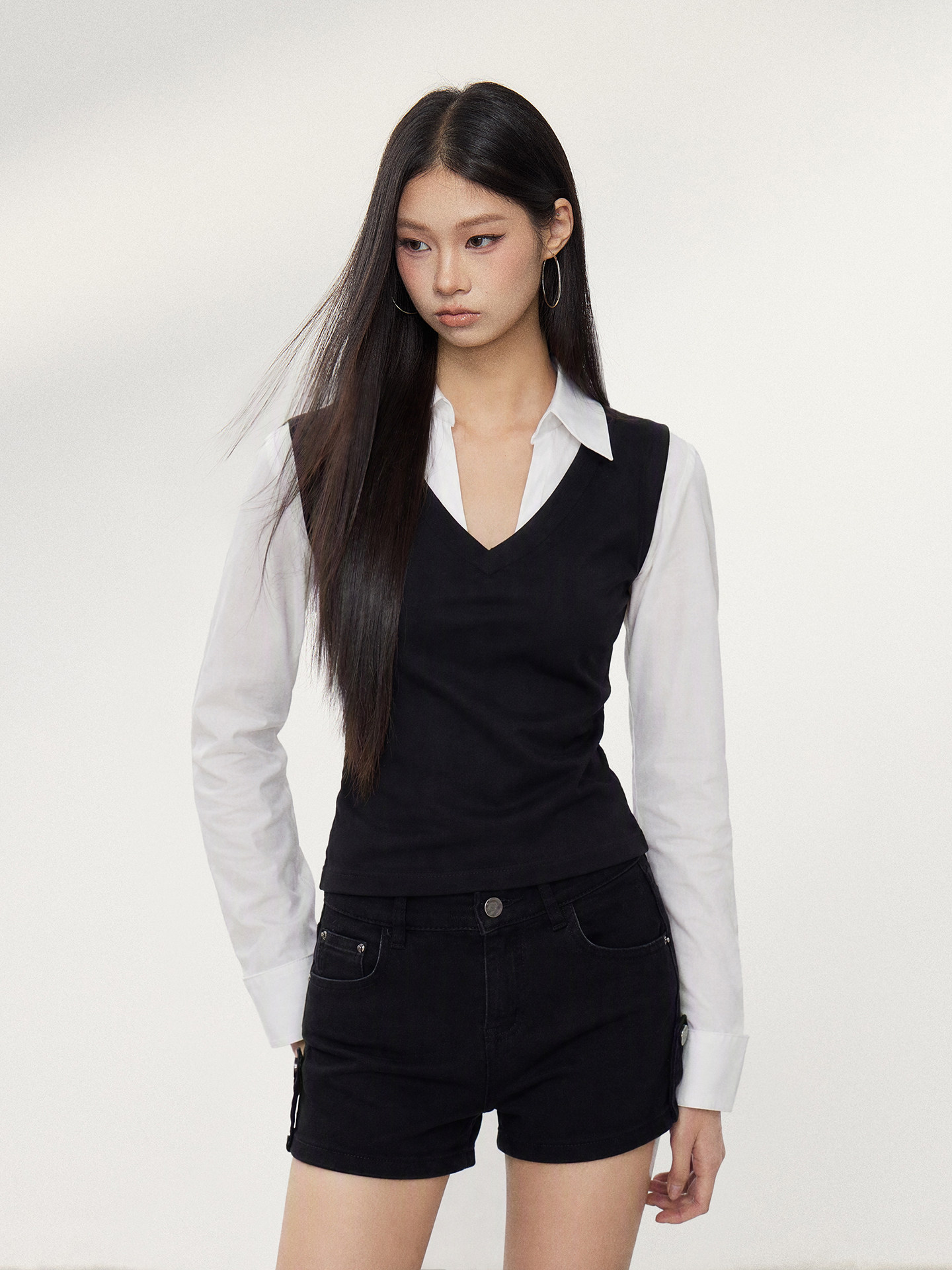 WITHMIN Faux Two-Piece Collared Shirt