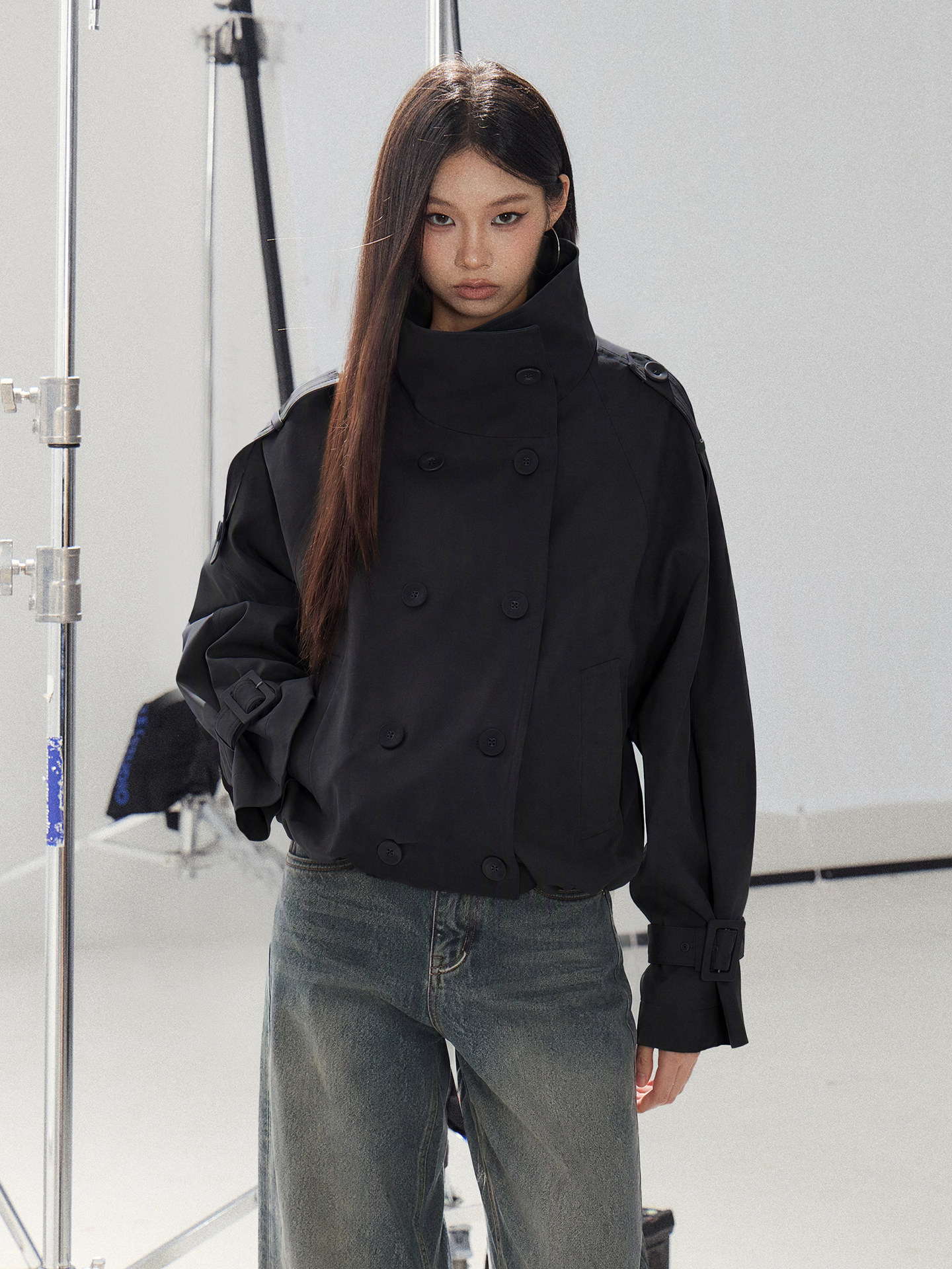 WITHMIN Khaki Double-Breasted Cropped Jacket