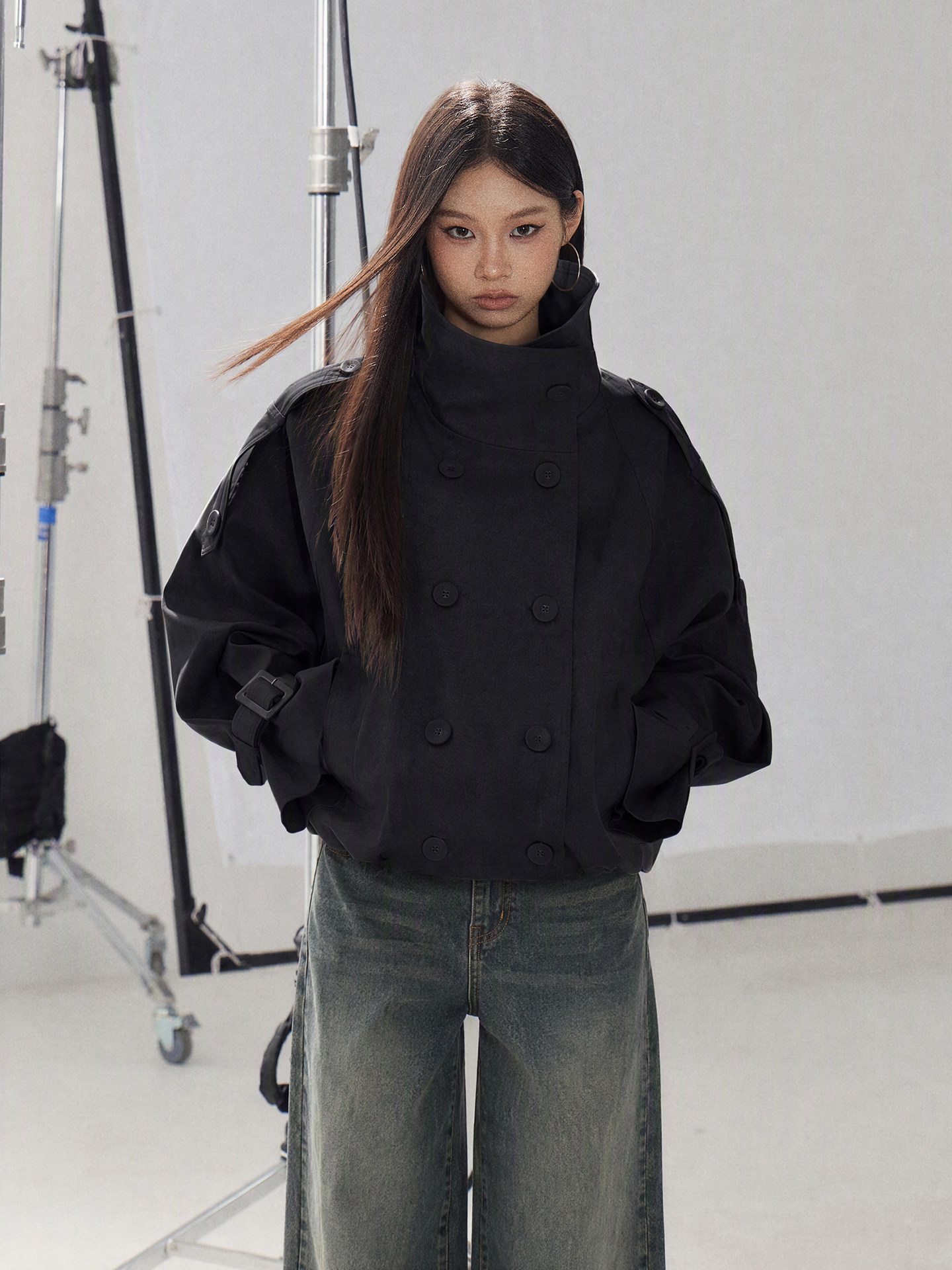 WITHMIN Khaki Double-Breasted Cropped Jacket