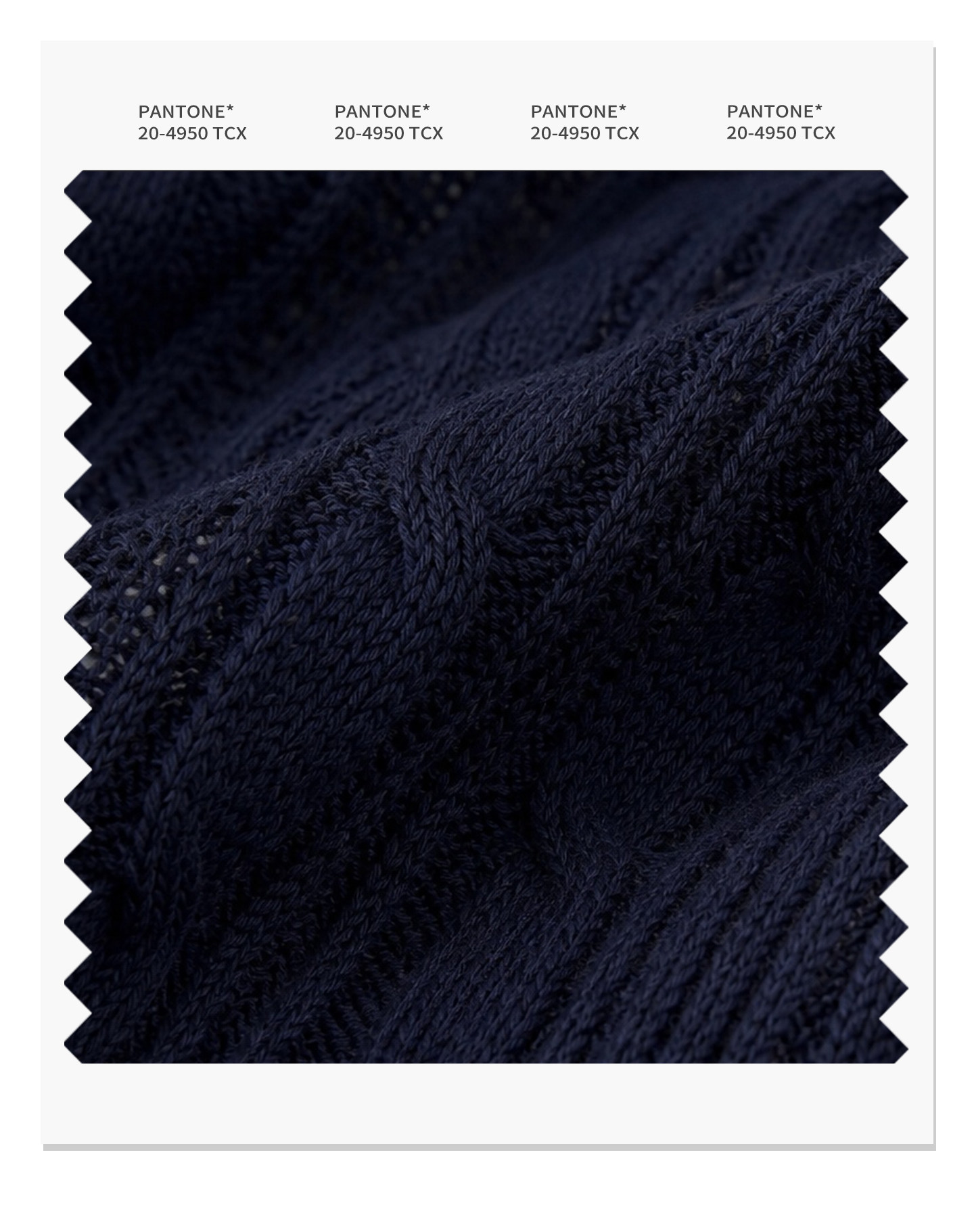 WITHMIN Slim Fit V-Neck Knit Sweater