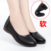 Flat milk shoes 2021 Spring and Autumn new leather soft sole comfortable mother shoes middle-aged and elderly womens shoes flat heel single shoes