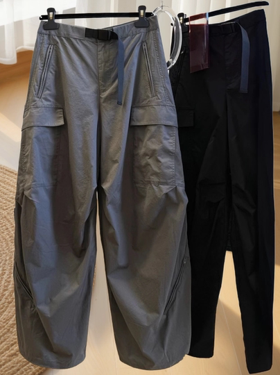 Trendy Designer Cargo Pants for Women, 2026 Spring New Style, Cool and Stylish, High-Waisted, Plus-Size Casual Pants, Wide-Leg Cropped Pants