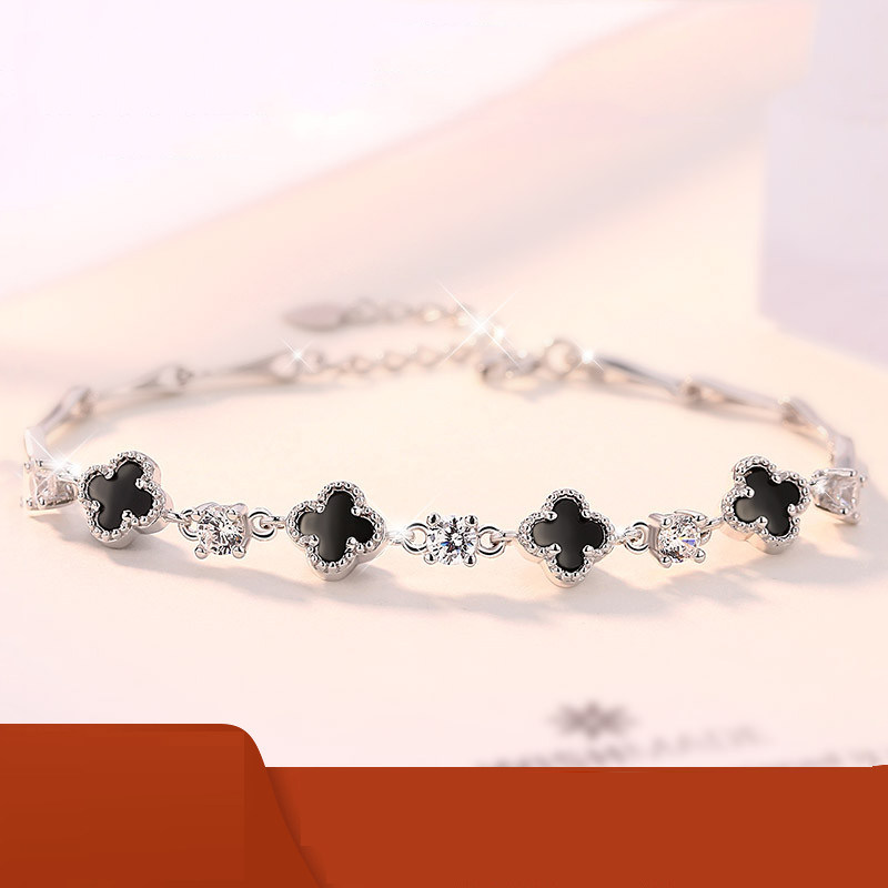 Sterling silver four-leaf clover hand-carved female niche design simple bracelet inlaid Swarovski zirconium birthday gift for girlfriend A