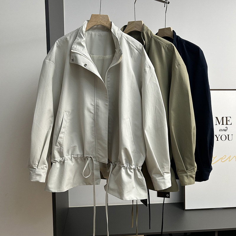 2026 Spring New Style Stand-Collar Trench Coat for Women, Mid-Length with Drawstring Hem and Flower Bud Design, Slimming, Loose-Fitting, Fashionable Jacket