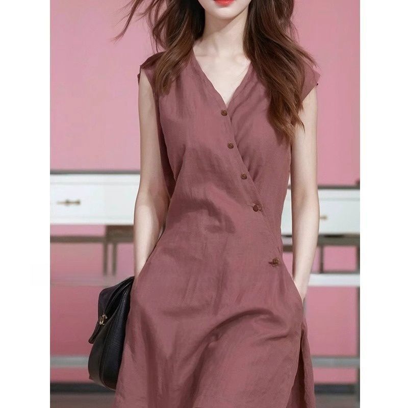 2025 Summer Bean Paste Red V-Neck Waist-Cinching Sleeveless Fashion Dress for Women, Cool and Elegant Dress