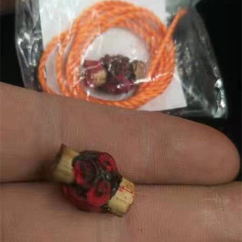 Tibet Zaki S Buddha Eye Pearl is caught in Nine Eye and 3 Lhasa shipped