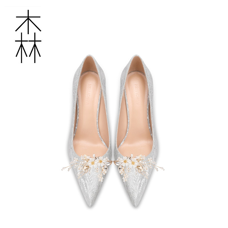 2022 new bride wedding Xiuhe wedding dress two wearing pointed pearl rhinestone stiletto shoes silver high heels