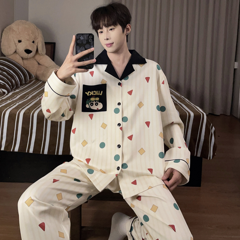 Crayon Shin-Chan Pajamas for Men, Spring and Autumn Long-Sleeved Long Pants, Loose Fit for Teenagers, Large Size 150kg Loungewear Set