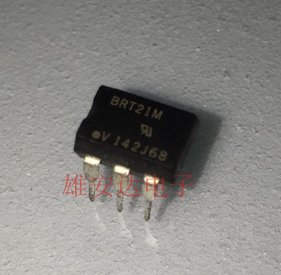 New Photoelectric Coupler BRT21M DIP-6 In-Line Semiconductor Control Rectifier Output