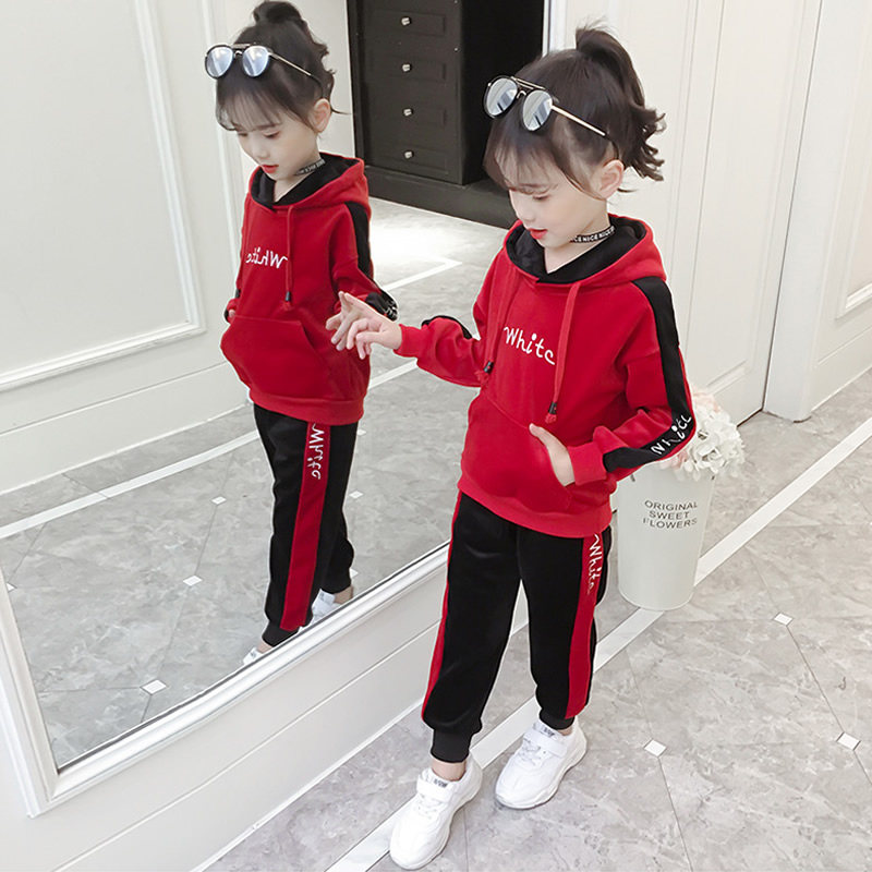 Girls' spring and autumn suits 2021 new net red middle and big children's gold velvet sweatpants thick cotton T two-piece Western style tide