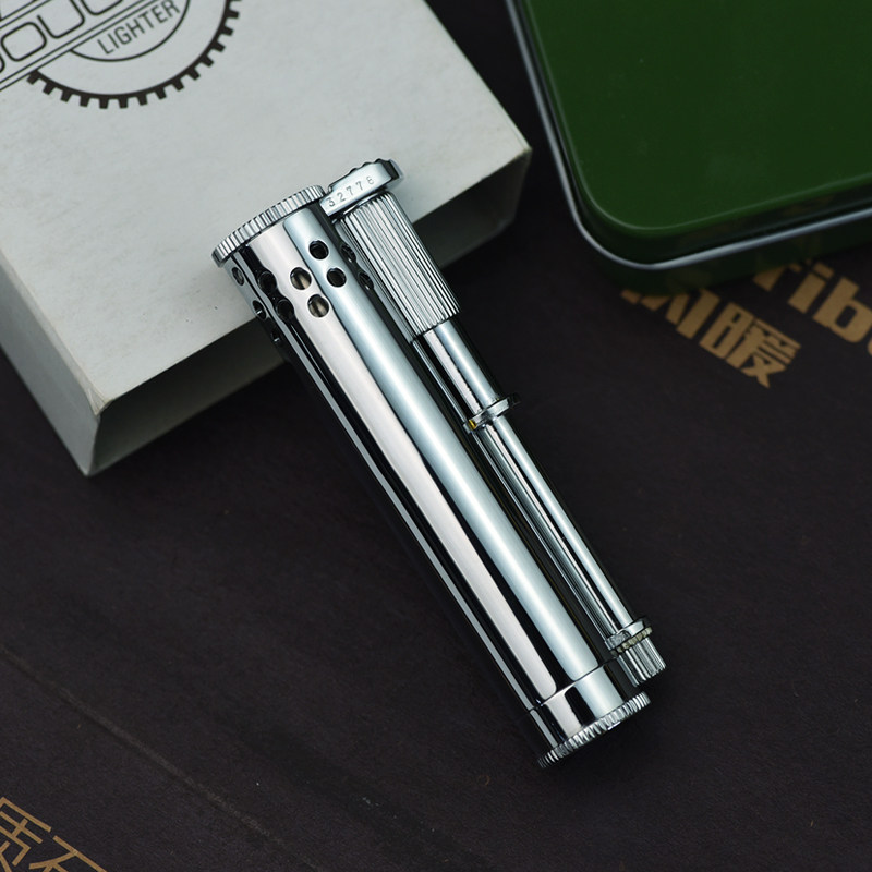 Genuine Japan Douglas Kerosene Pure Copper Old Ancient Style Outdoor Windproof Waterproof Anti-Fall Personality Import Lighter