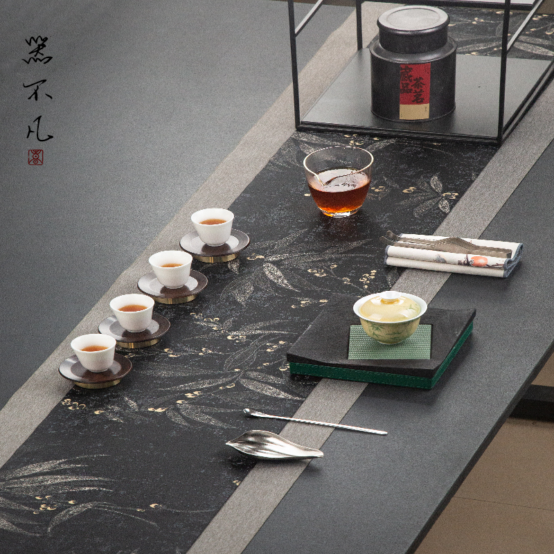 Brocade Waterproof Tea Mat, Chinese Zen Style Table Runner, Light Luxury High-End Long Tea Towel, Tea Cloth, Household Tea Table Non-Slip Tea Runner