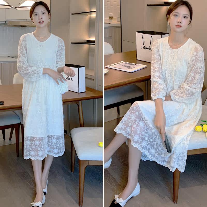 Pregnancy Woman Dress Fall Ocean Dress Sexy Lace Temperament Long Skirt Autumn Winter Hit Bottom Dress Slimmer and less Pregnant Dress