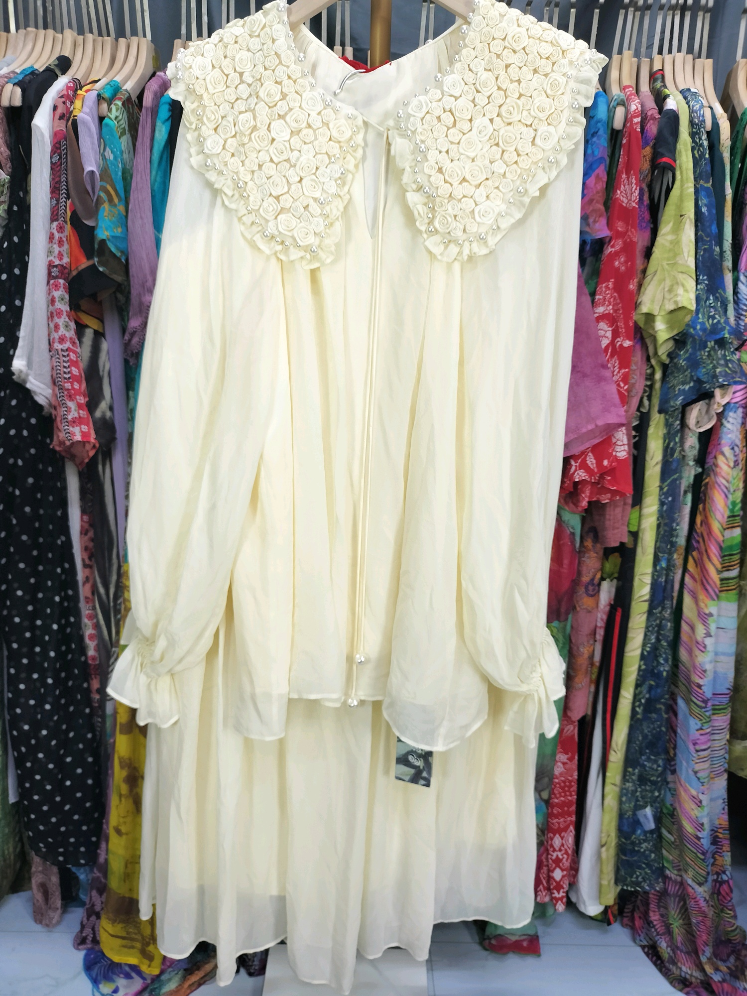 30岁女装品牌大全夏装：谁才是你的夏日衣橱宝藏？