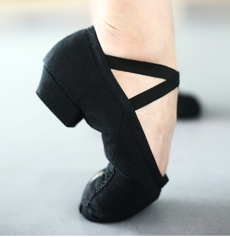 Chaussons de danse - Ref 3447899 Image 21