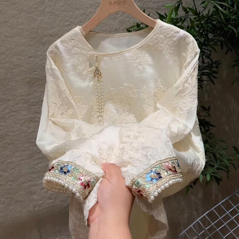 Light Luxury and High-End National Style Lace Embroidery Long-Sleeved Shirt for Women, 2026 Spring and Autumn New Style, Elegant and Age-Reducing Top, Trendy