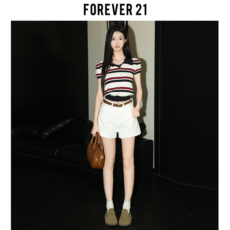 Forever21 White A-Line High-Waisted Denim Shorts for Women, New Style for Petite Figures, Straight-Leg, Slimming, American-Style, Hip-Hugging Hot Pants