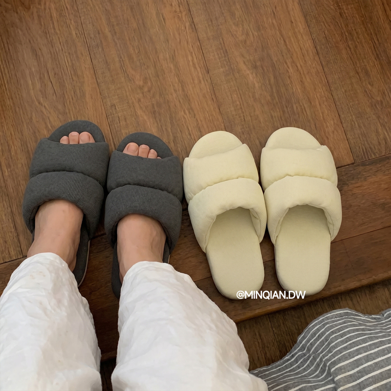 Japanese-Style Waffle-Patterned All-Season Floor Slippers for Men and Women, Couples, Sweat-Absorbent, Non-Slip, Indoor Home Silent Soft-Soled Cloth Slippers Japanese-Style Waffle-Patterned All-Season Floor Slippers for Men and Women, Couples, Sweat-Absorbent, Non-Slip, Indoor Home Silent Soft-Soled Cloth Slippers