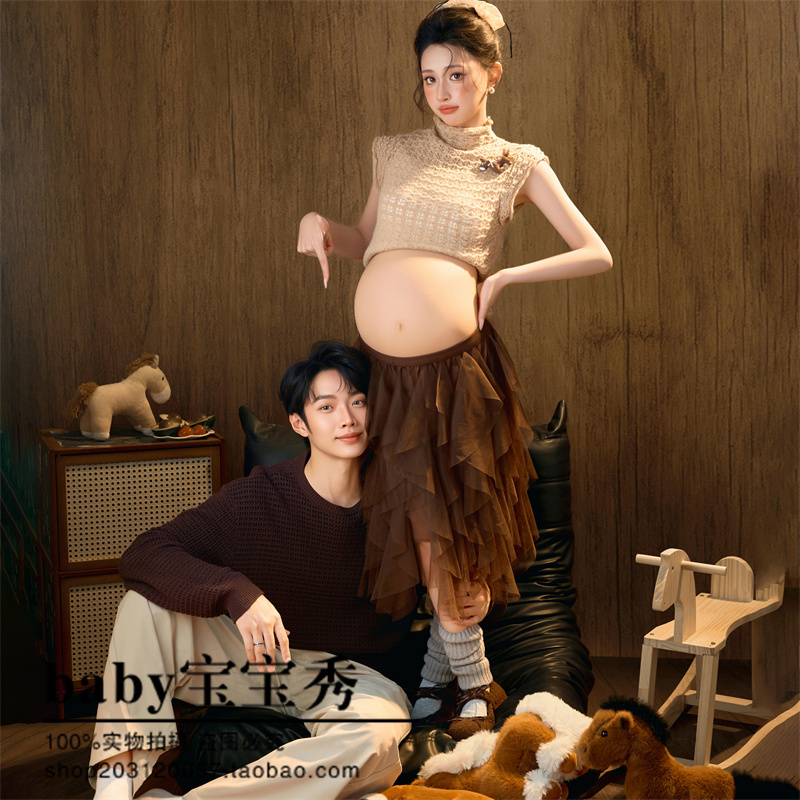 Pregnant Women's Photo Shoot Couple-Themed Clothing Studio New Vintage High-End Atmosphere Maternity Indoor Art Photography Outfit