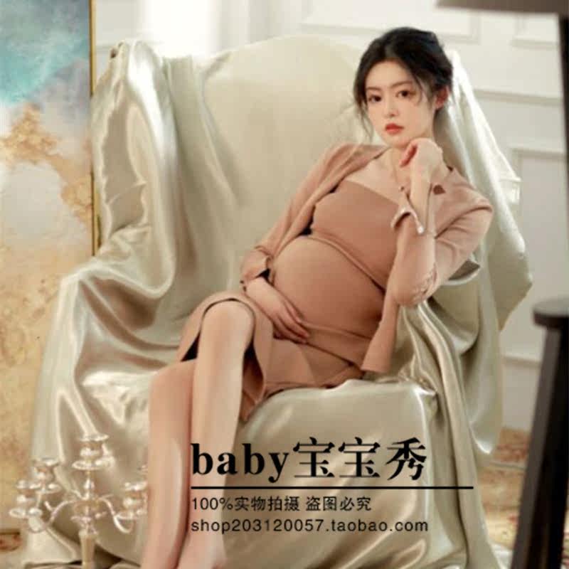 2022 Pregnant Woman Photo Clothing Photo Gallery Autumn Winter Shooting Movie writing True Body Slim Mommy Gestured Knitted one-piece dress
